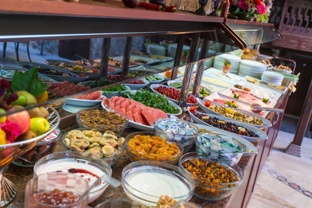 Dogan Hotel Antalya Eksteriør billede